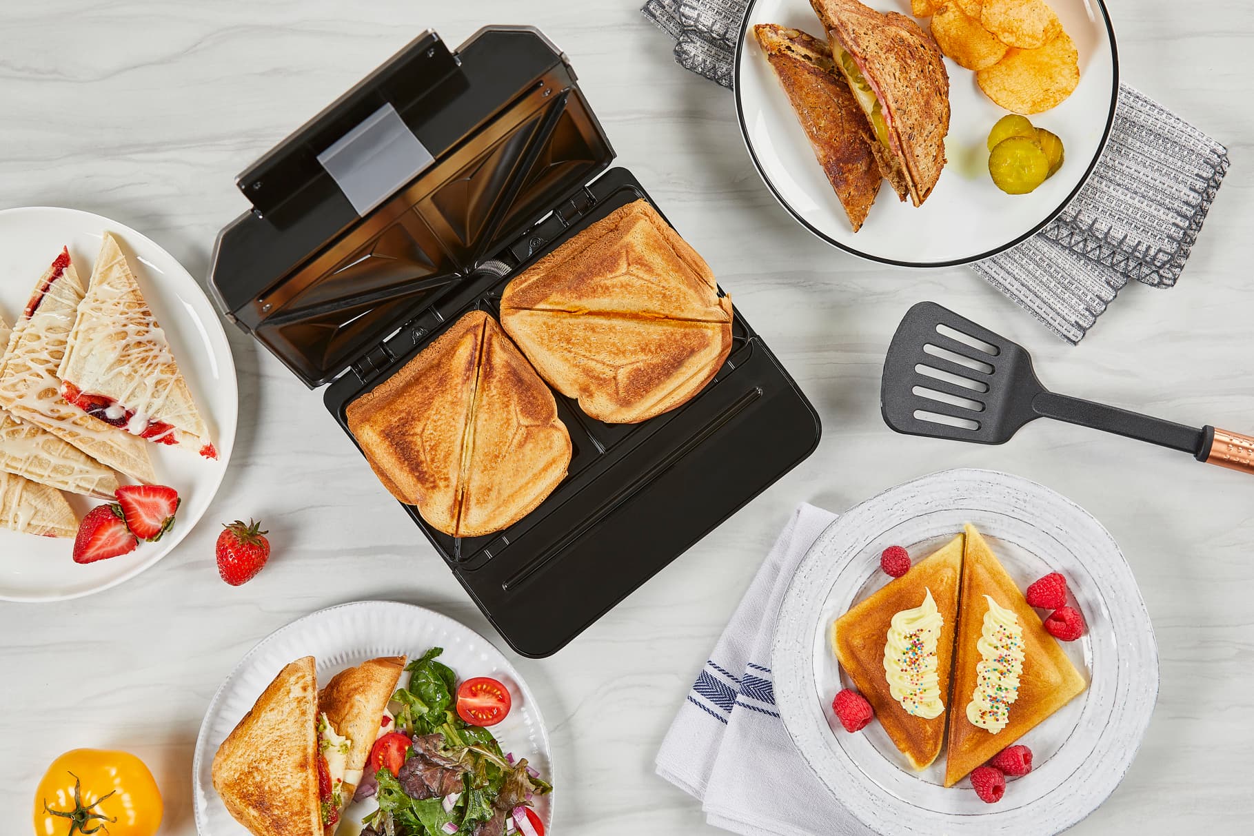 Black + Decker sandwichera de facil limpieza color negro